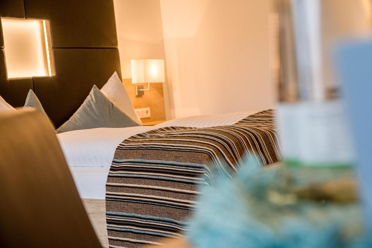 Seehotel Das Jo Pörtschach am Wörthersee Екстериор снимка